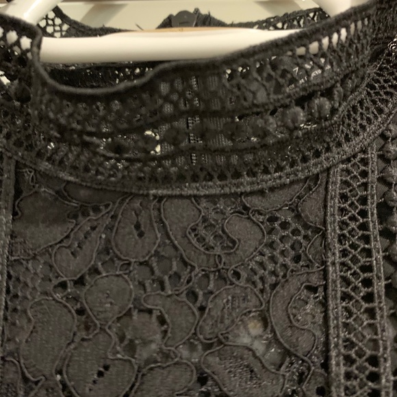 Zara XS black lace peplum blouse - Picture 7 of 7